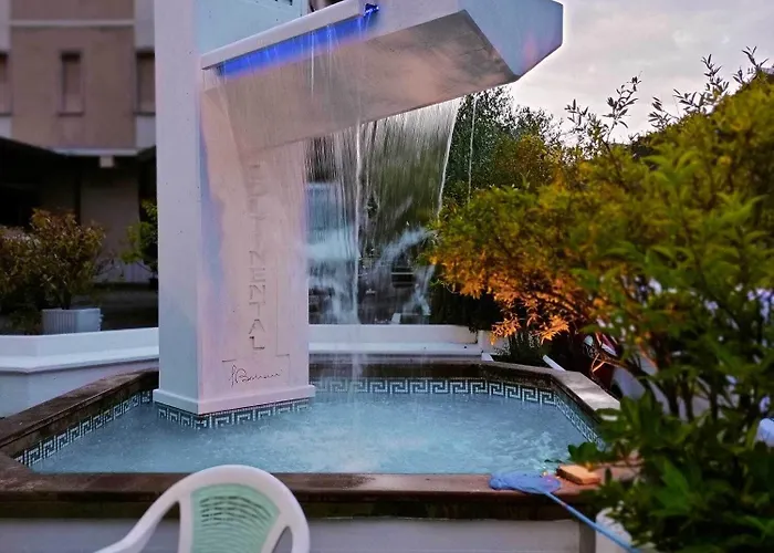 Ξενοδοχείο Continental 3*